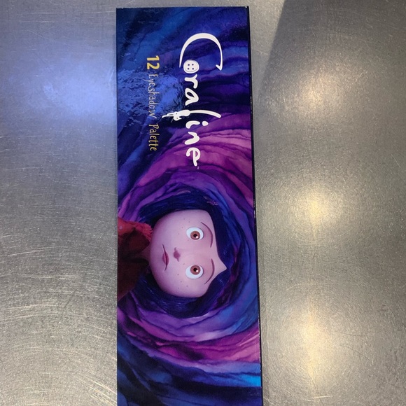 LAST 2! CORALINE 🎨 12 Color Eyeshadow Palette - Picture 5 of 5